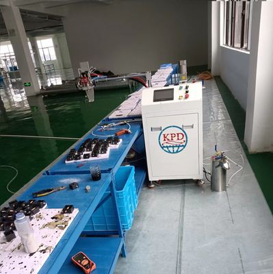 Ab Macchina per la distribuzione e la preparazione di resine epossidiche per la precisione dei sensori elettronici