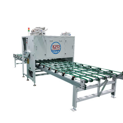 Linea di spruzzatura automatica di colla per pannello adesivo in alluminio a nido di miele pannello di schiuma