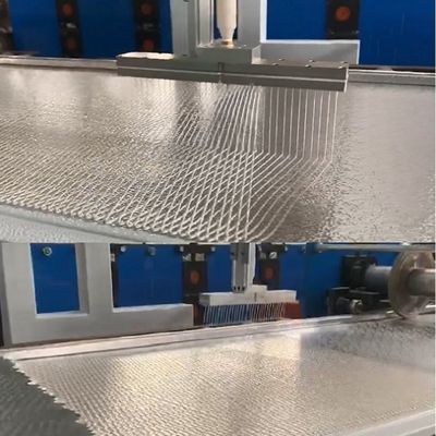 Ab Macchina per la collazione di fogli di fibra di vetro su nucleo di pannocchia di alluminio