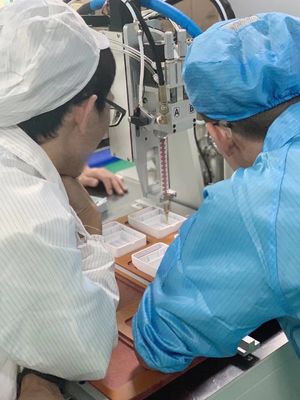 Sistemi di dosaggio in vaso epossidico per una serie di industrie