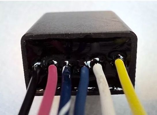 Miscelatori di precisione completamente automatici per materiali di legatura