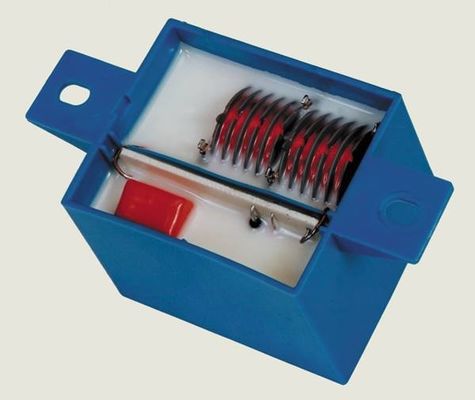 Dispensatore automatico di colla CNC adesivo in resina epossidica UV montato su un pavimento a vite a 3 assi