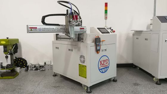 Macchine per la preparazione di piatti a trasformatore con resina