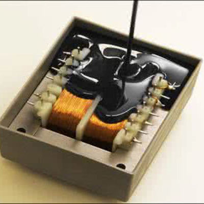 Macchine per mescolare e imballare per accensioni elettroniche